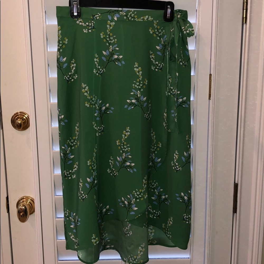 Loft wrap skirt
